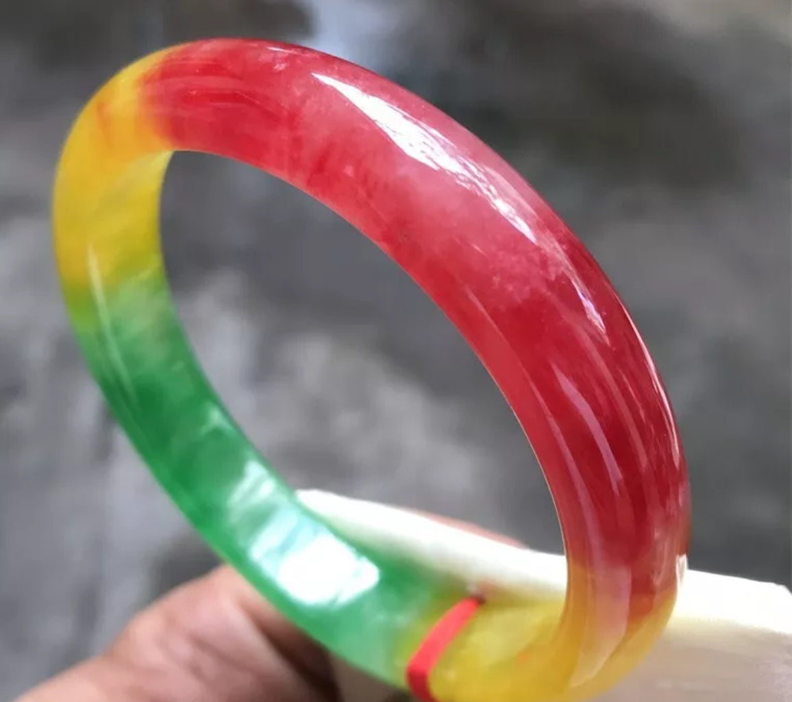 VINTAGE Large Jadeite Green/Red/Yellow Jade Bangle Size 62.8mm Unique Trio Jade Shades D191 - JazzyJewelbyAmina