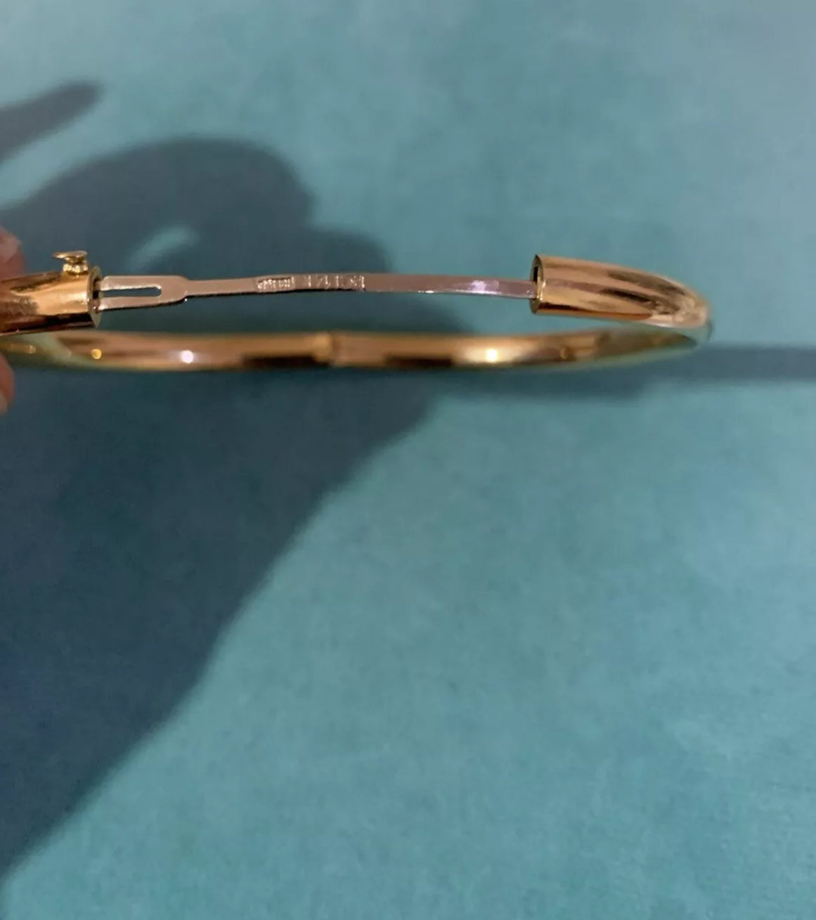 VINTAGE Owned 14k Yellow Gold Hinged Bangle Bracelet 2.5” (RCI 14k Stamped)