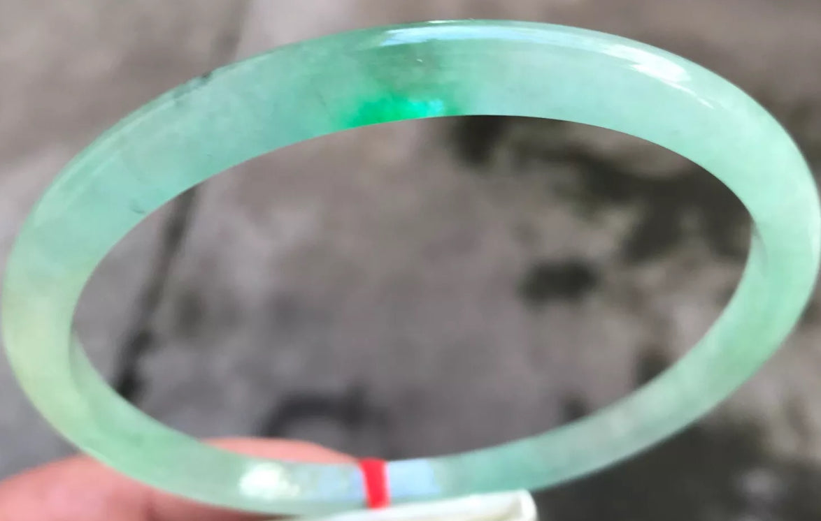 VINTAGE XXL Jadeite Green Jade Bangle Size 74.5 mm D363 - JazzyJewelbyAmina