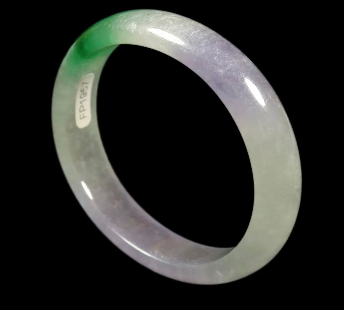 VINTAGE Small Jadeite Lavender/Green Jade Bangle from Burma - Size 55mm S967 - JazzyJewelbyAmina