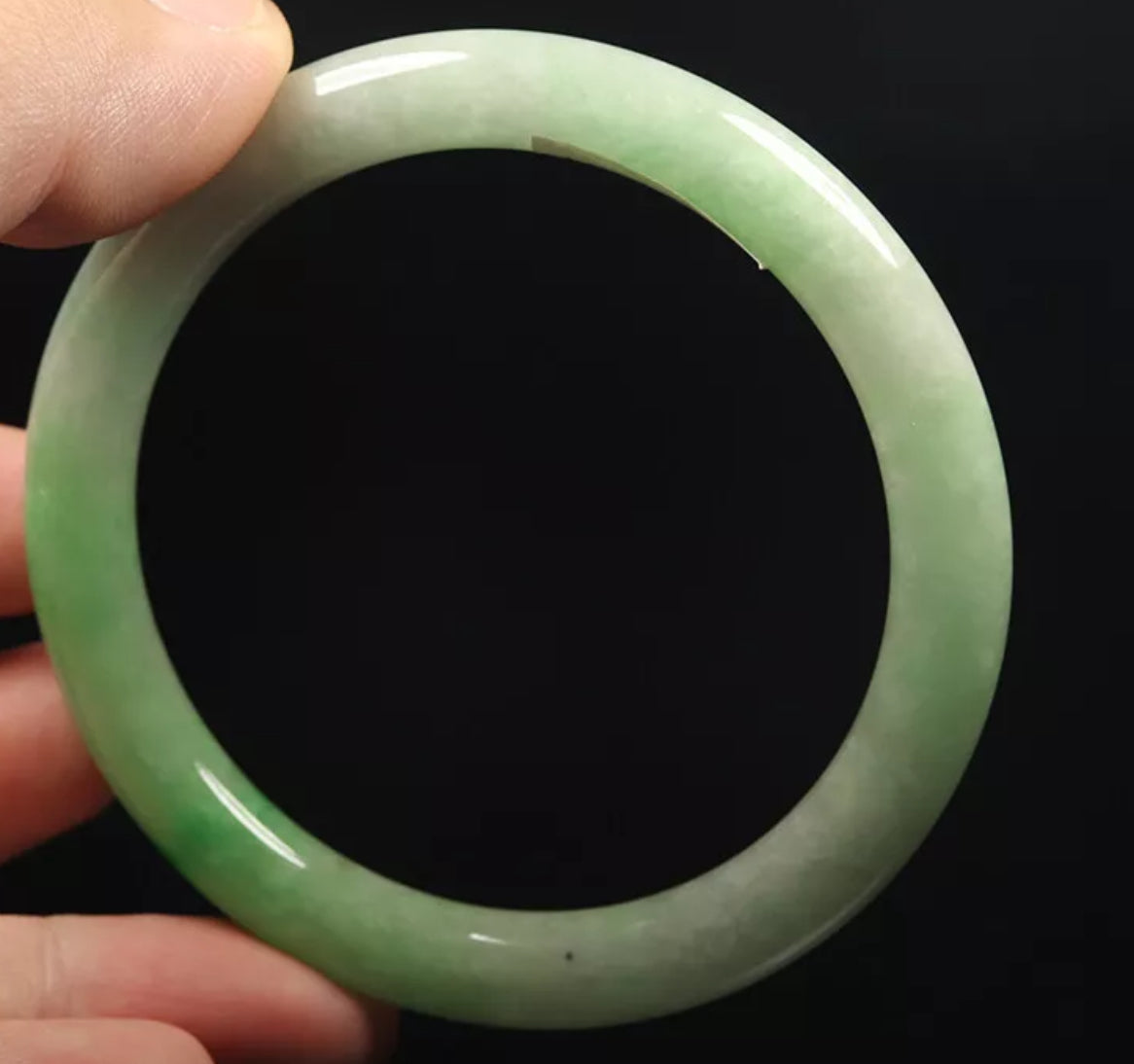 VINTAGE Medium Jadeite Green Jade Bangle Size 59mm O755 - JazzyJewelbyAmina