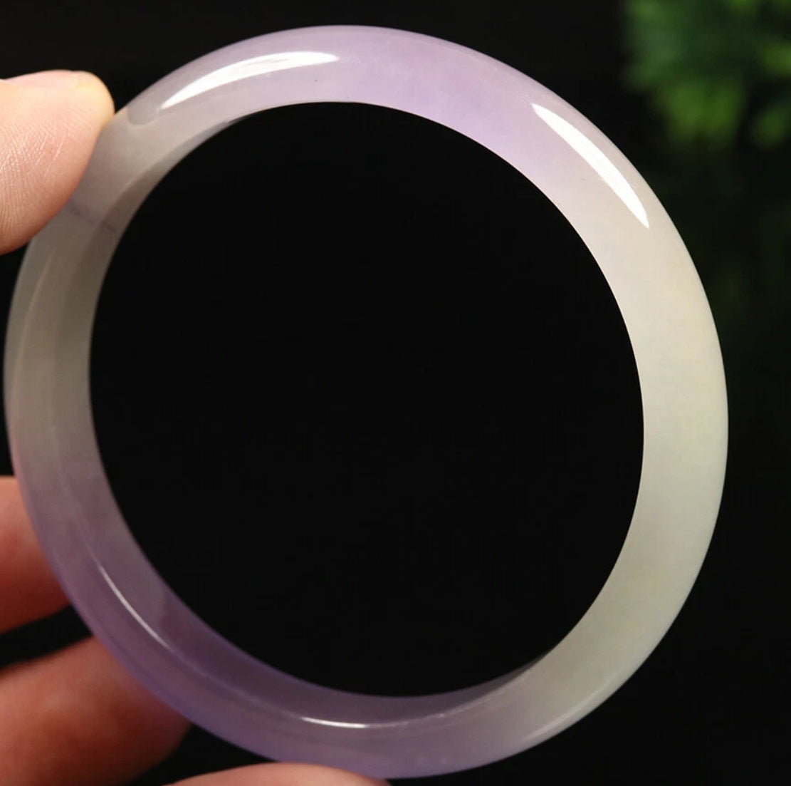 VINTAGE Large Jadeite Lavender Icy Jade Bangle Size 61mm A715
