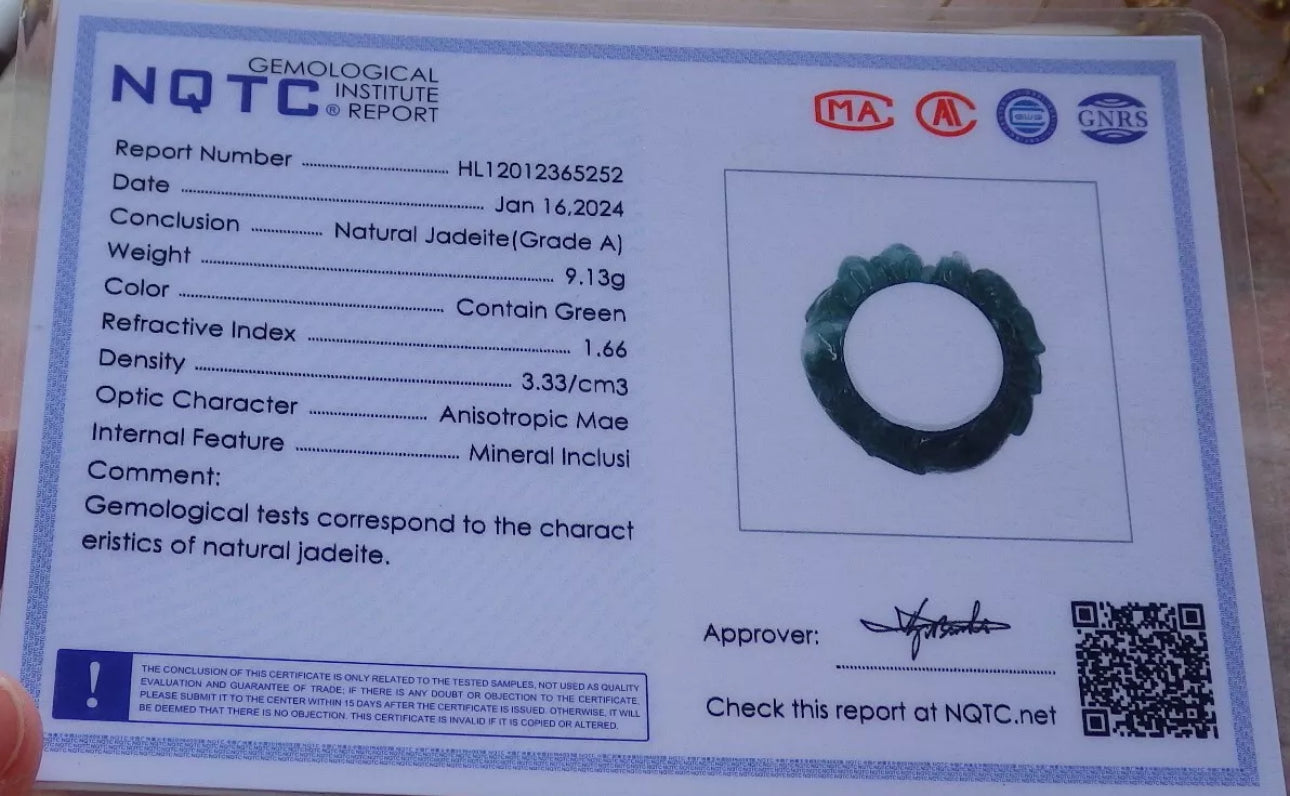 VINTAGE Large Jadeite Green Jade Ring Hand Carved Dragon Certified Jade Size 10 - JazzyJewelbyAmina