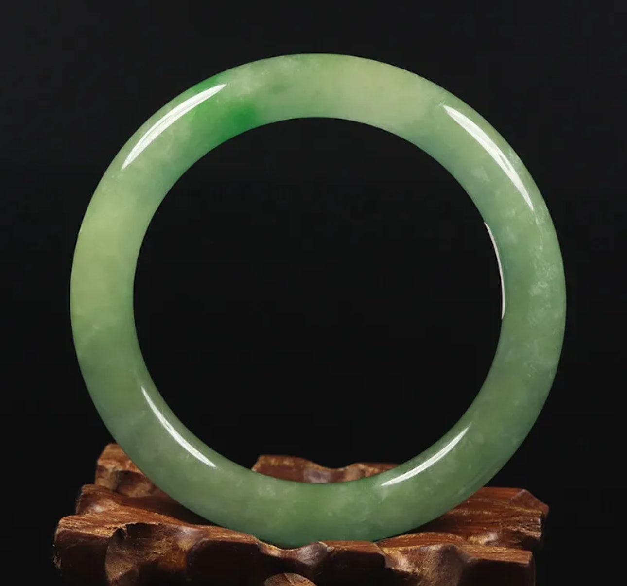 VINTAGE Small Jadeite Green Jade Bangle Size 55mm Round Princess Chunky Cut A455 - JazzyJewelbyAmina
