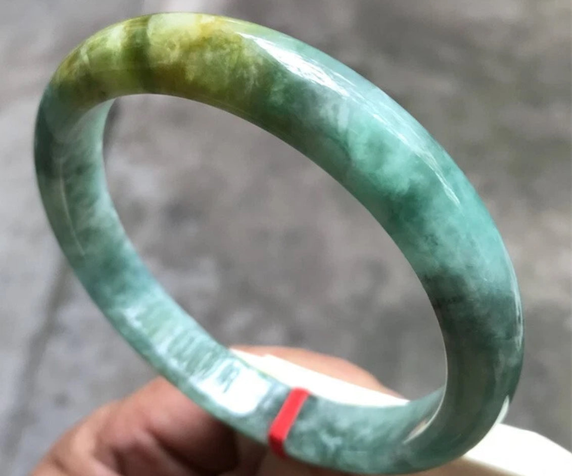 VINTAGE XXL Jadeite Green Jade Bangle w/ Hint of Yellow Jade Size 67.2 mm A847
