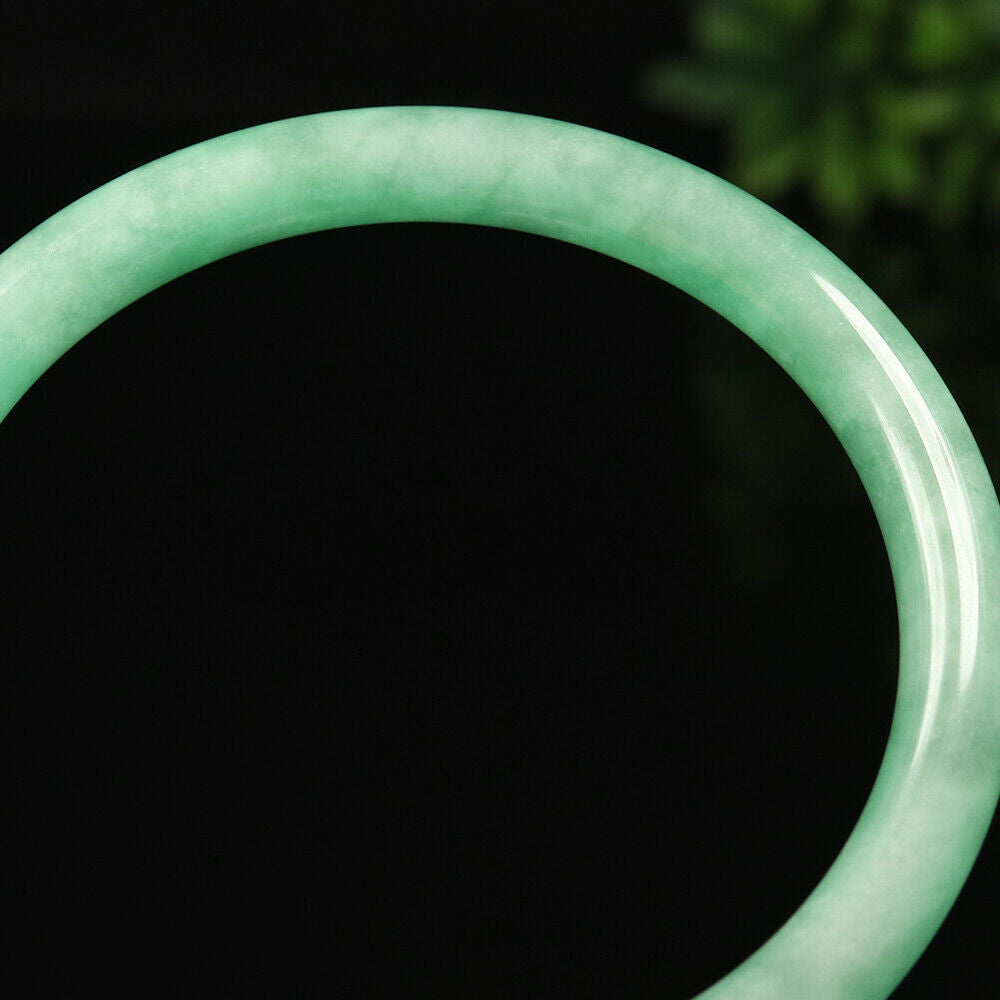 VINTAGE Large Jadeite Apple Green Jade Bangle Round Princess Cut Size 60 mm M397 - JazzyJewelbyAmina