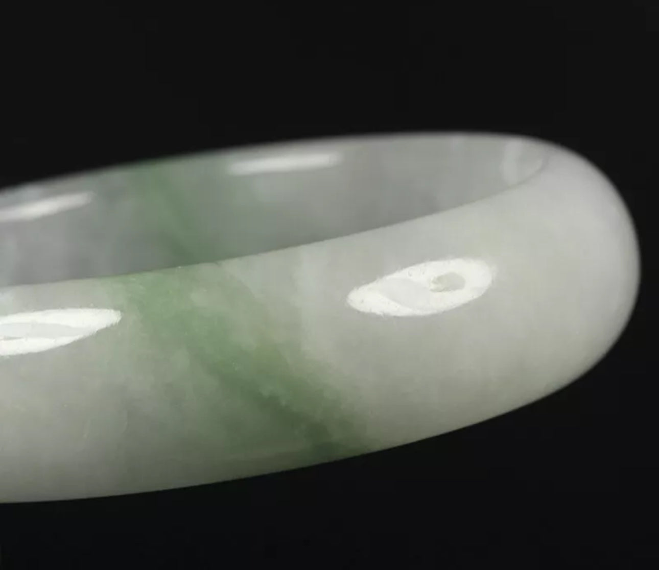 VINTAGE Large Jadeite White/Green Jade Bangle Size 60mm Y015 - JazzyJewelbyAmina