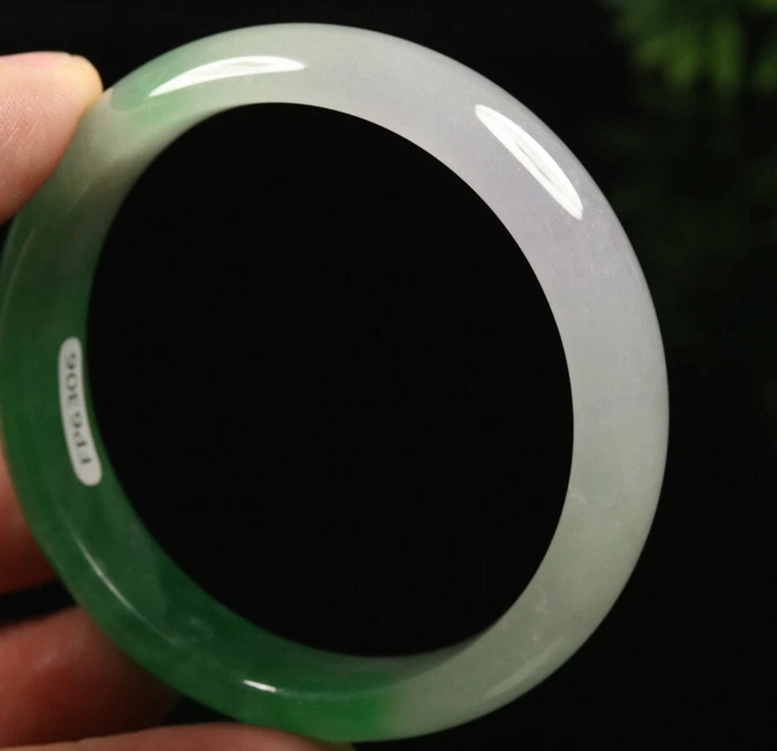 VINTAGE Small Jadeite Green/Lavender Jade Bangle Size 56 MM White Lavender ICY Jade! G665 - JazzyJewelbyAmina