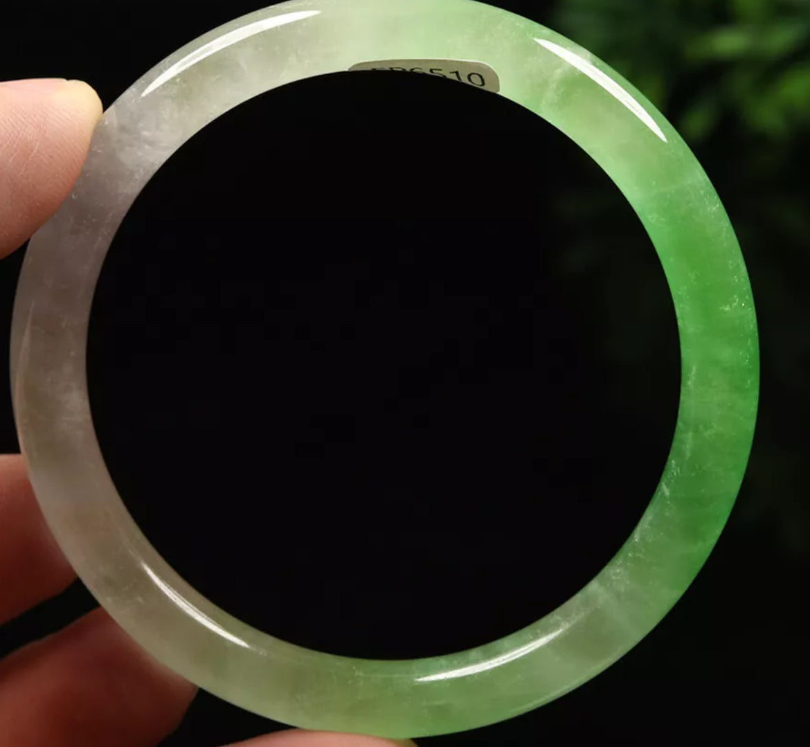 VINTAGE Medium Jadeite Green Jade Bangle Size 58mm Round Princess Cut D073 - JazzyJewelbyAmina