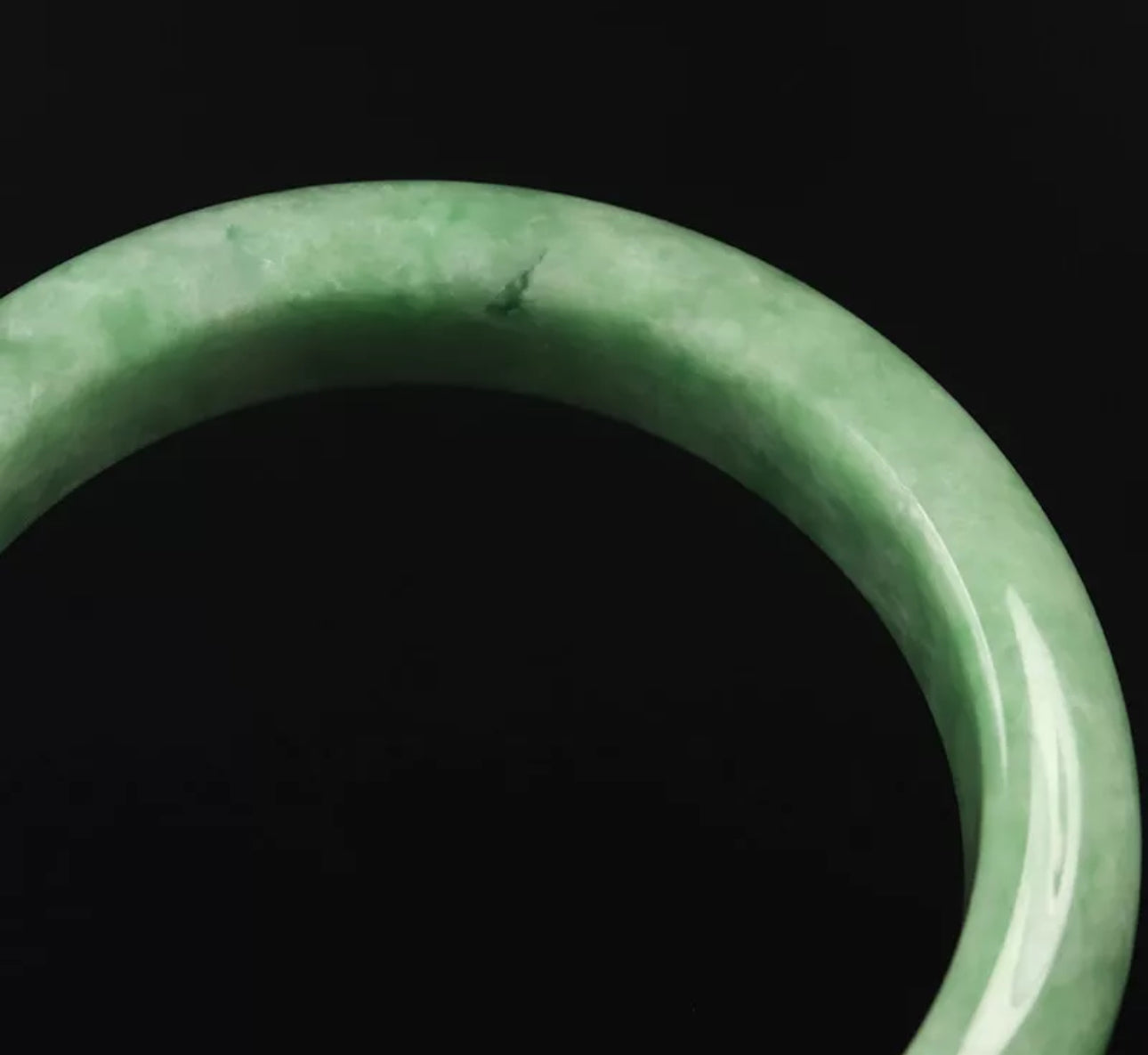 VINTAGE Medium Jadeite Green Jade Bangle Size 58mm U787 - JazzyJewelbyAmina