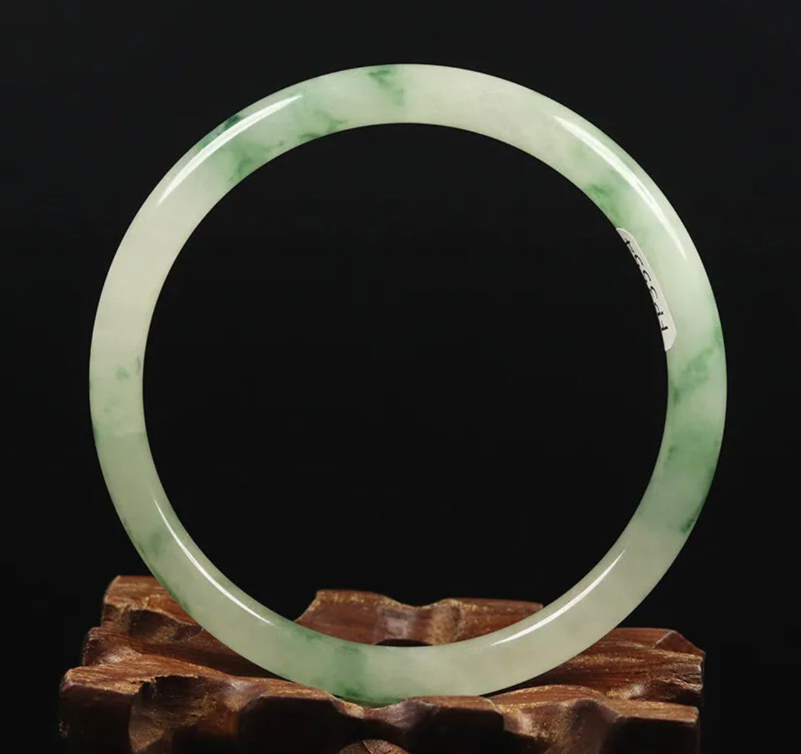 VINTAGE Medium Jadeite Green Marbled Jade Bangle Round Princess Cut - Icy Size 59mm J161 - JazzyJewelbyAmina