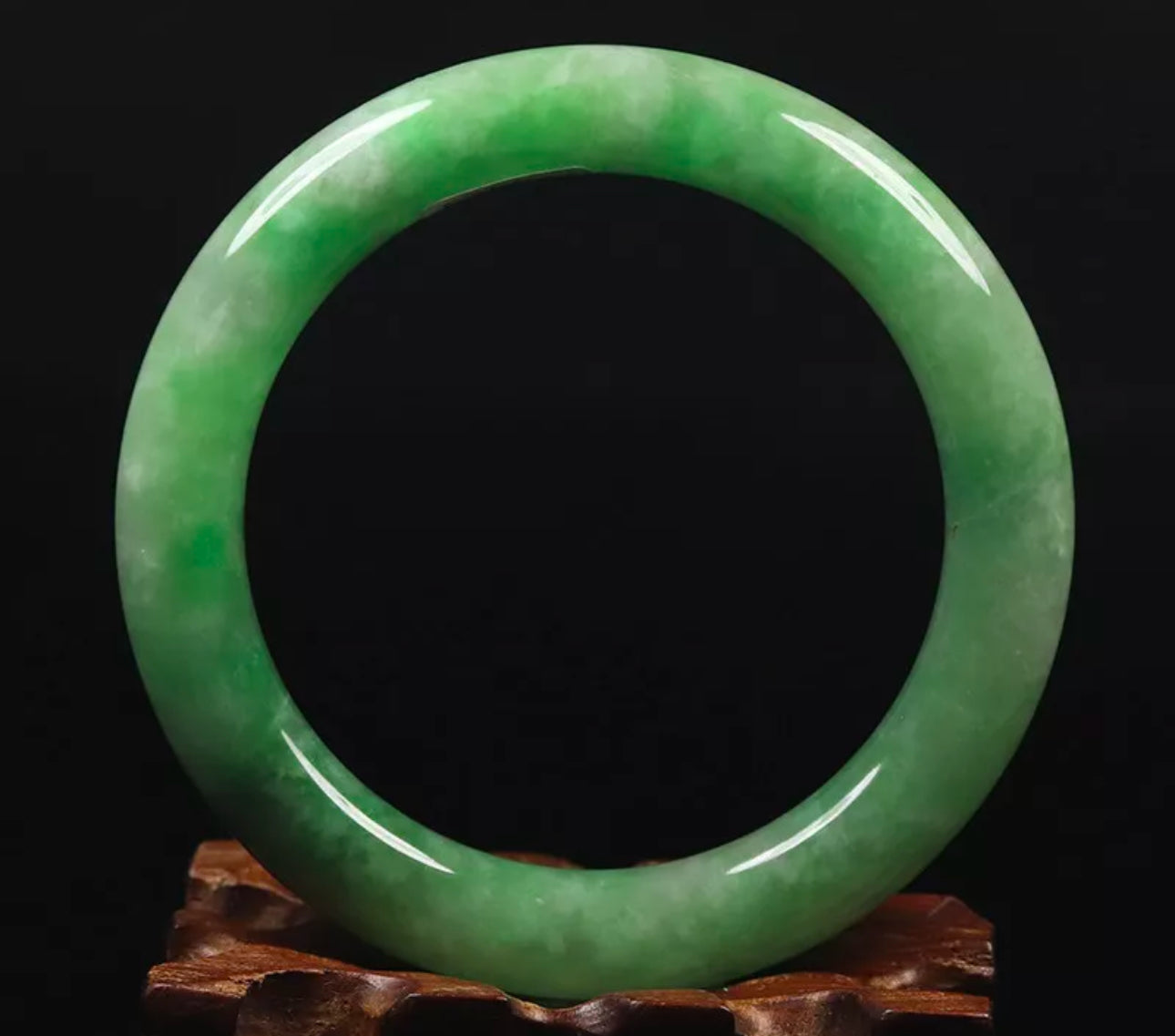 VINTAGE Medium Jadeite Green Jade Bangle Size 59mm Round Princess Cut J899 - JazzyJewelbyAmina