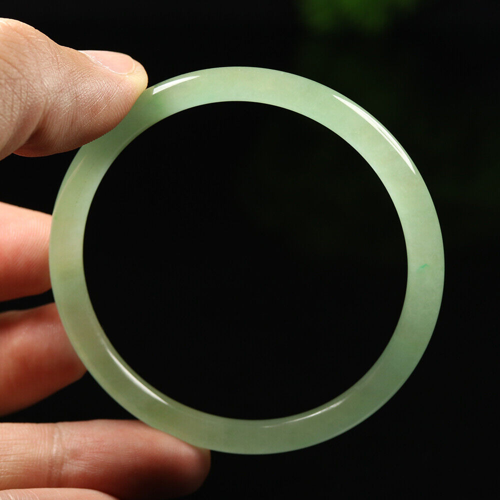 VINTAGE Medium Jadeite Green Jade Bangle Size 57 MM Round Princess Thin Cut U077