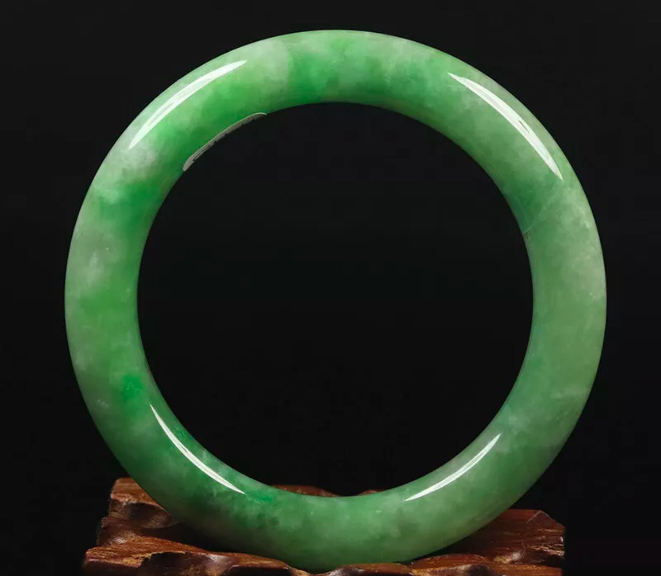 VINTAGE Medium Jadeite Green Jade Bangle Size 59mm Round Princess Cut J899 - JazzyJewelbyAmina