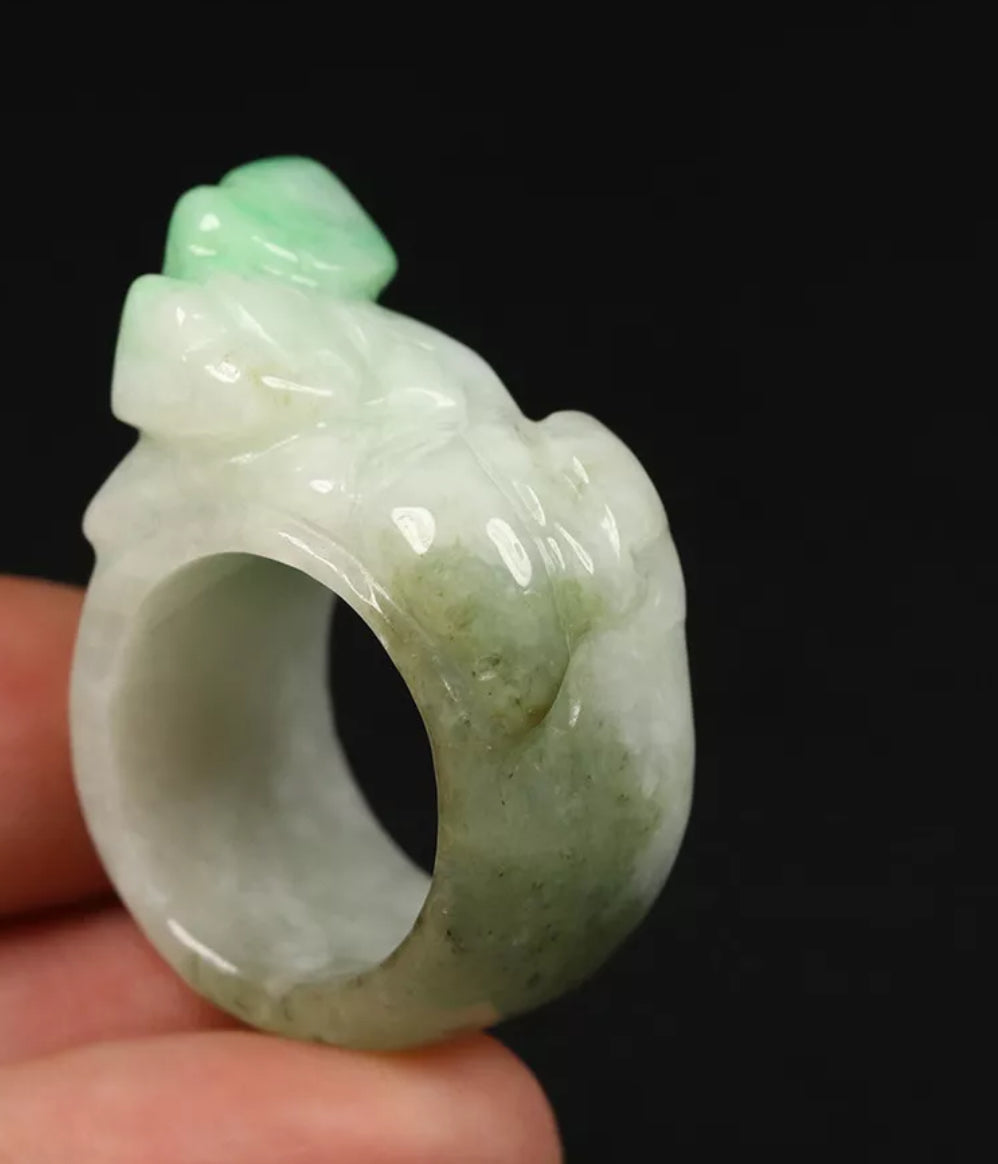 VINTAGE Medium Jadeite Green/White Jade Pixiu Certified Grade A Thumb Ring Y813 Prosperity & Protection! - JazzyJewelbyAmina