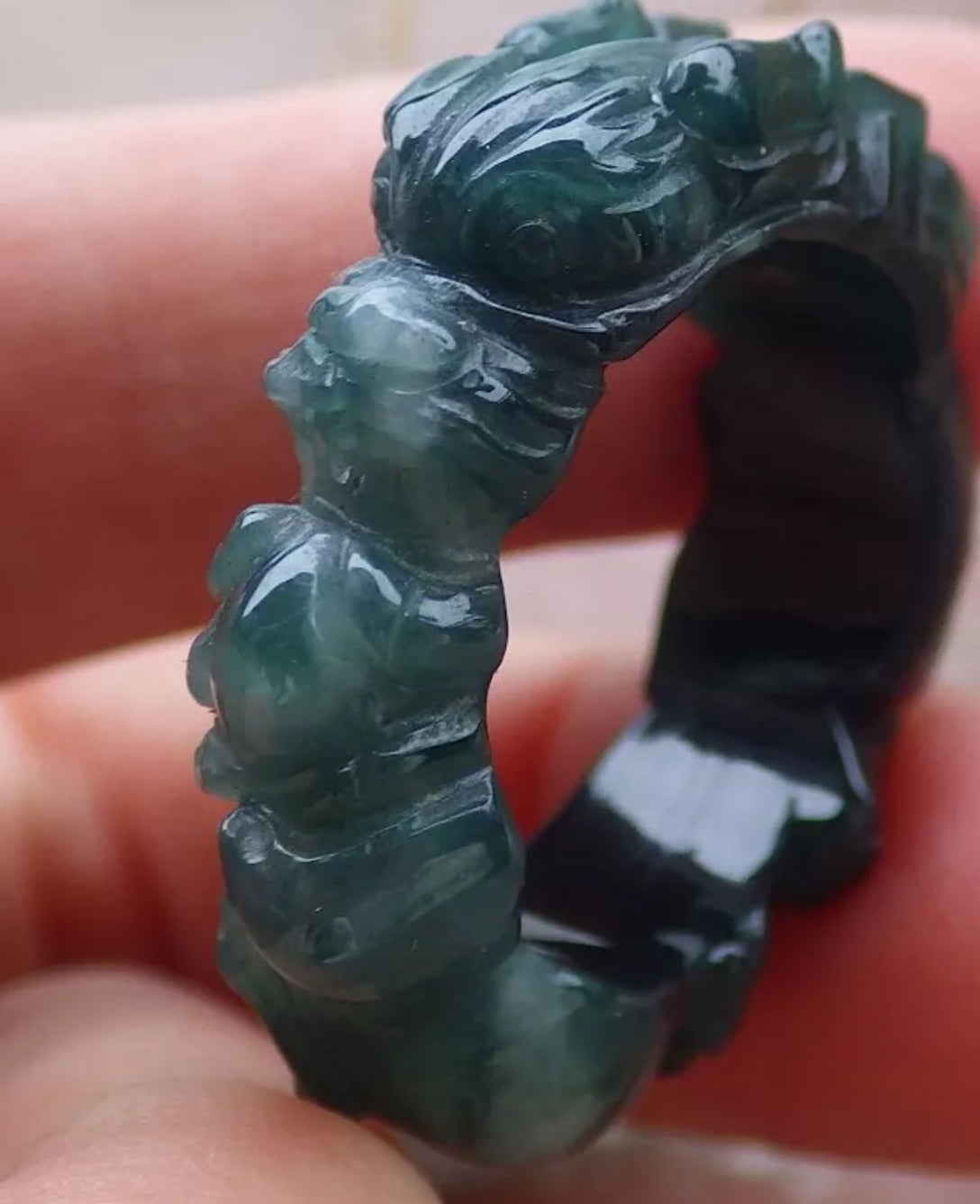 VINTAGE Large Jadeite Green Jade Ring Hand Carved Dragon Certified Jade Size 10 - JazzyJewelbyAmina