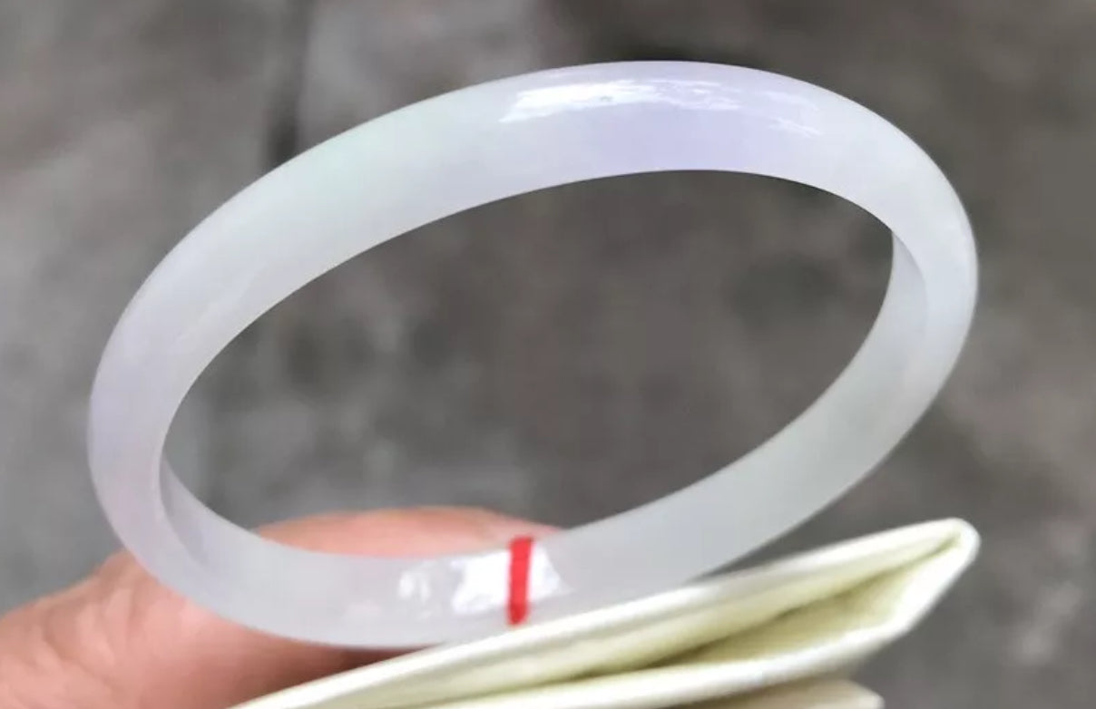 VINTAGE XS Jadeite Lavender Green Jade Bangle Size 54mm Thin Standard Cut M128 - JazzyJewelbyAmina