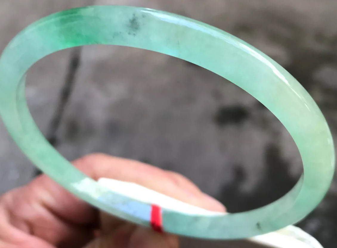 VINTAGE XXL Jadeite Green Jade Bangle Size 74.5 mm D363 - JazzyJewelbyAmina
