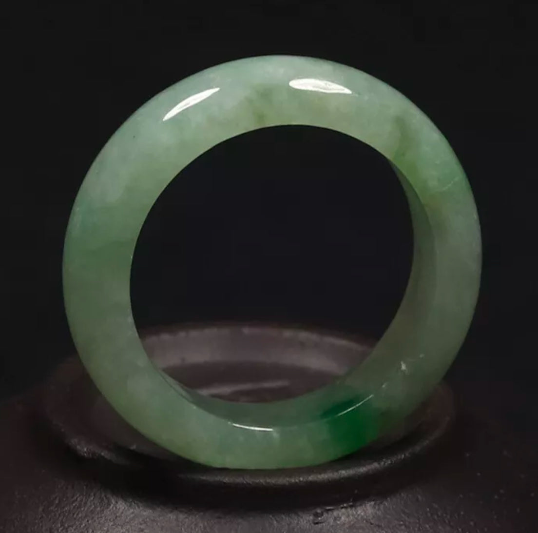 VINTAGE Medium Jadeite Green Jade Ring Certified Size 7.75 mm US R527 - JazzyJewelbyAmina