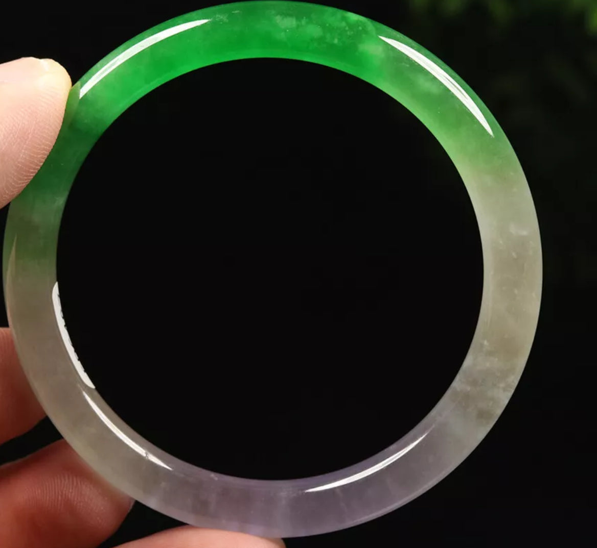 VINTAGE Small Jadeite Green Lavender Jade Bangle Round Princess Cut Size 55mm L487 - JazzyJewelbyAmina