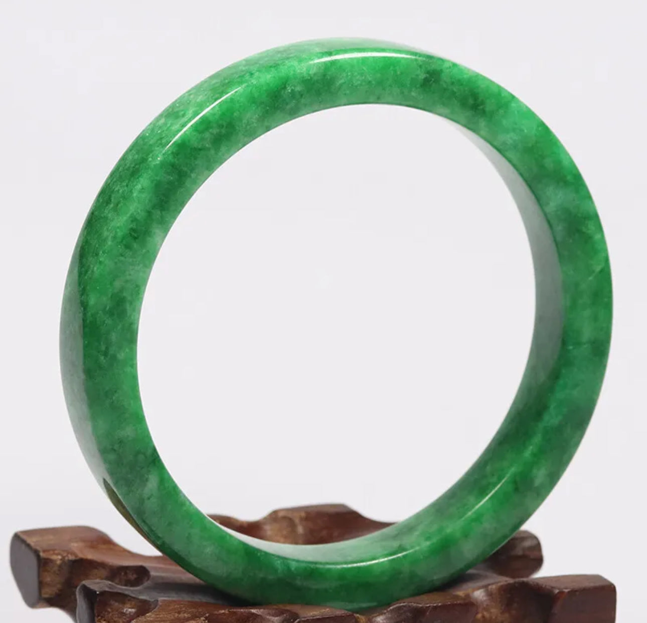 VINTAGE Large Jadeite Green Jade Bangle Size 63mm M955 - JazzyJewelbyAmina