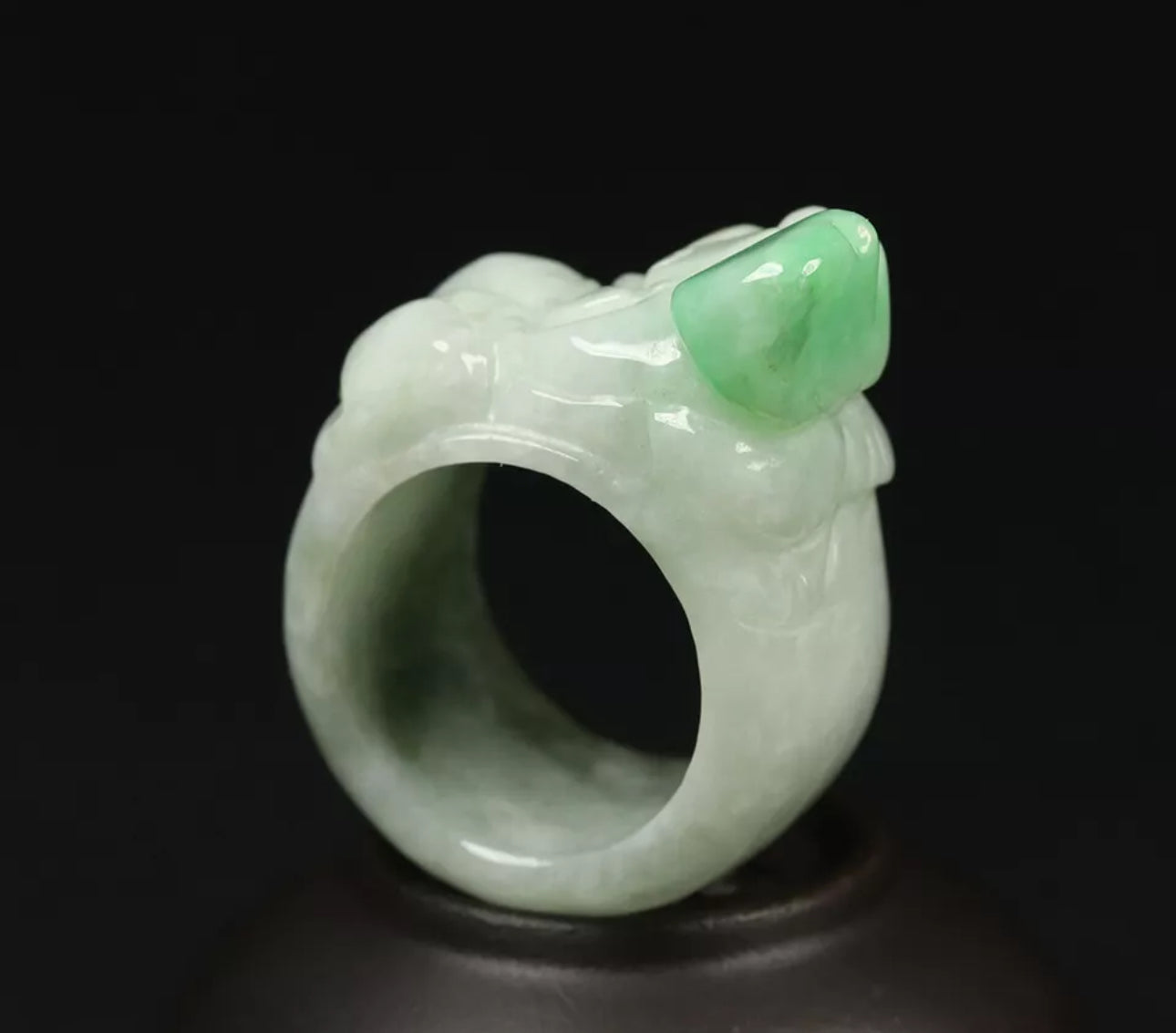 VINTAGE Medium Jadeite Green/White Jade Pixiu Certified Grade A Thumb Ring Y813 Prosperity & Protection! - JazzyJewelbyAmina