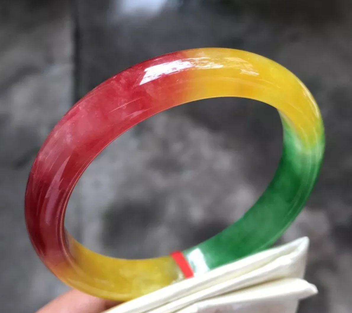 VINTAGE Large Jadeite Green/Red/Yellow Jade Bangle Size 62.8mm Unique Trio Jade Shades D191 - JazzyJewelbyAmina