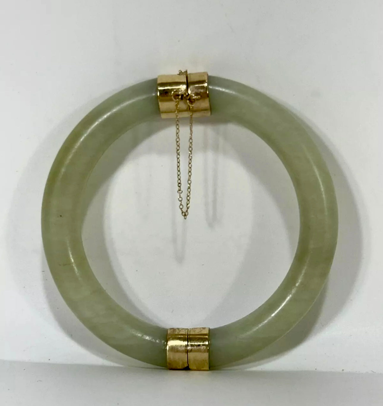 VINTAGE 14k Gold Hinged Jade Bangle w/ Safety Chain - JazzyJewelbyAmina