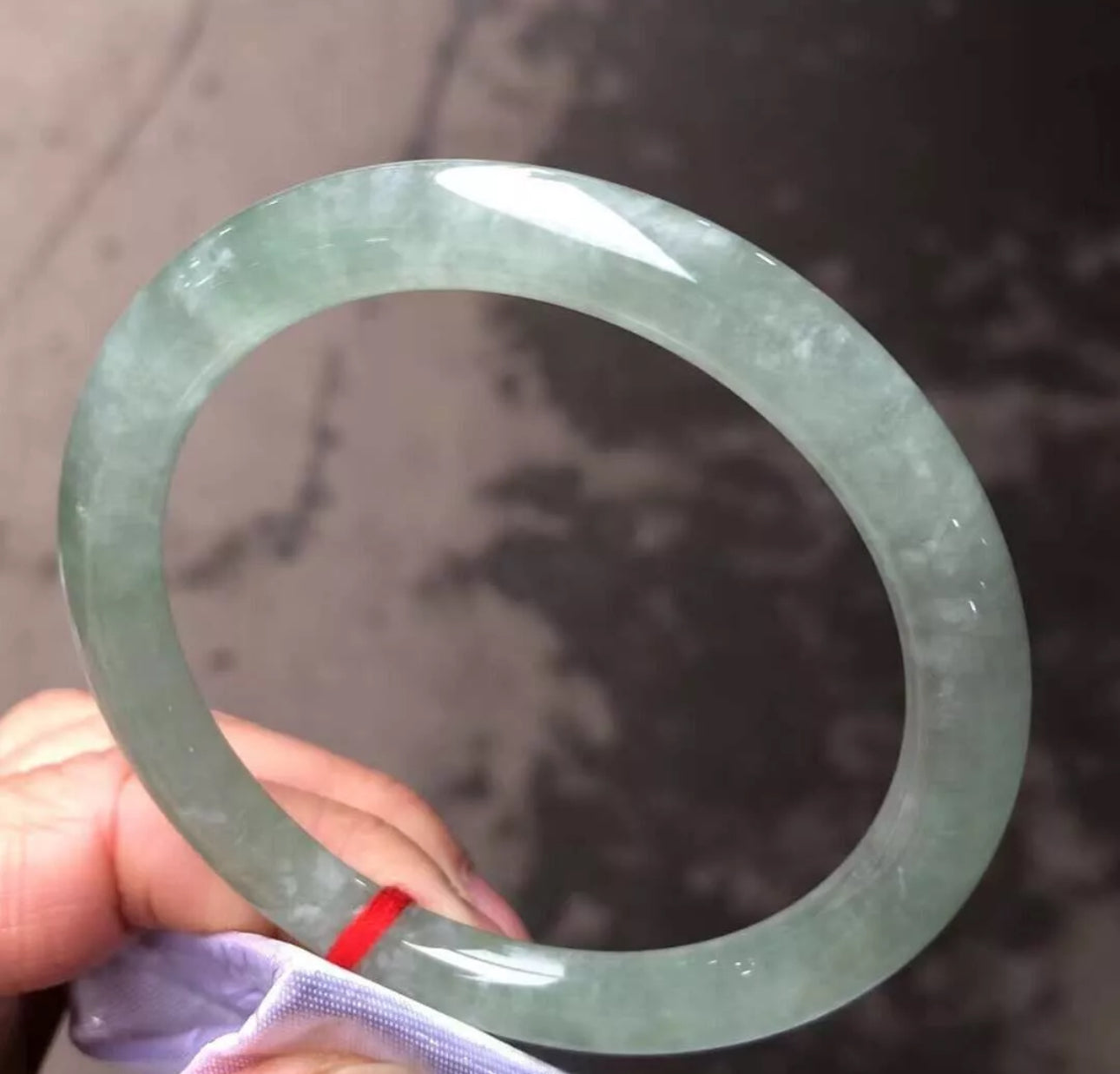 VINTAGE Large Jadeite Sea Green Jade Bangle - Round Princess Cut Size 62mm U0614 - JazzyJewelbyAmina