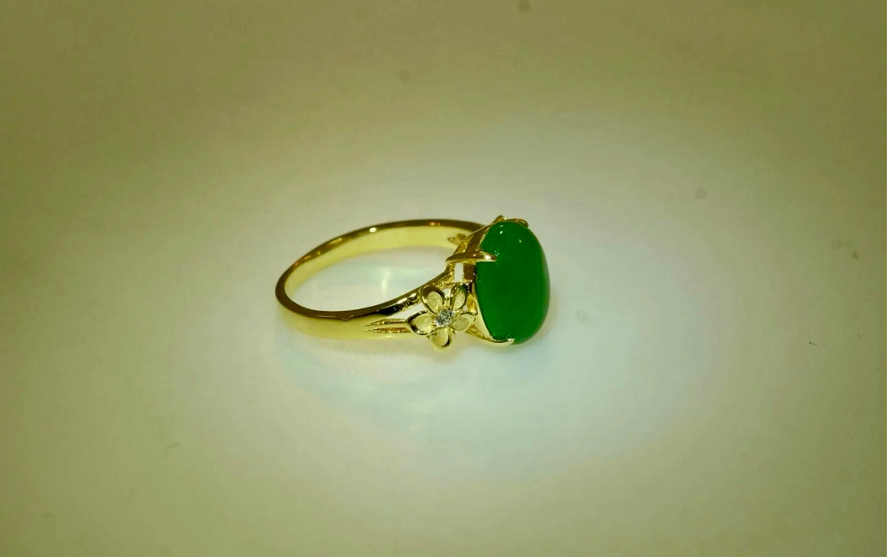 VINTAGE Hawaiian Jade Sterling Silver Plumeria Ring Size 8 US D1210 - JazzyJewelbyAmina