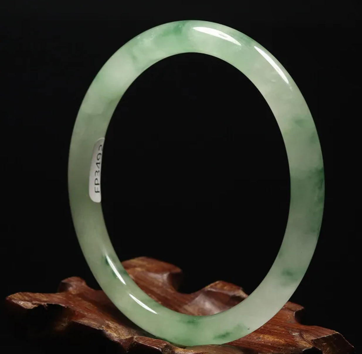 VINTAGE Medium Jadeite Green Jade Bangle Size 59mm Round Princess Cut A37 - JazzyJewelbyAmina