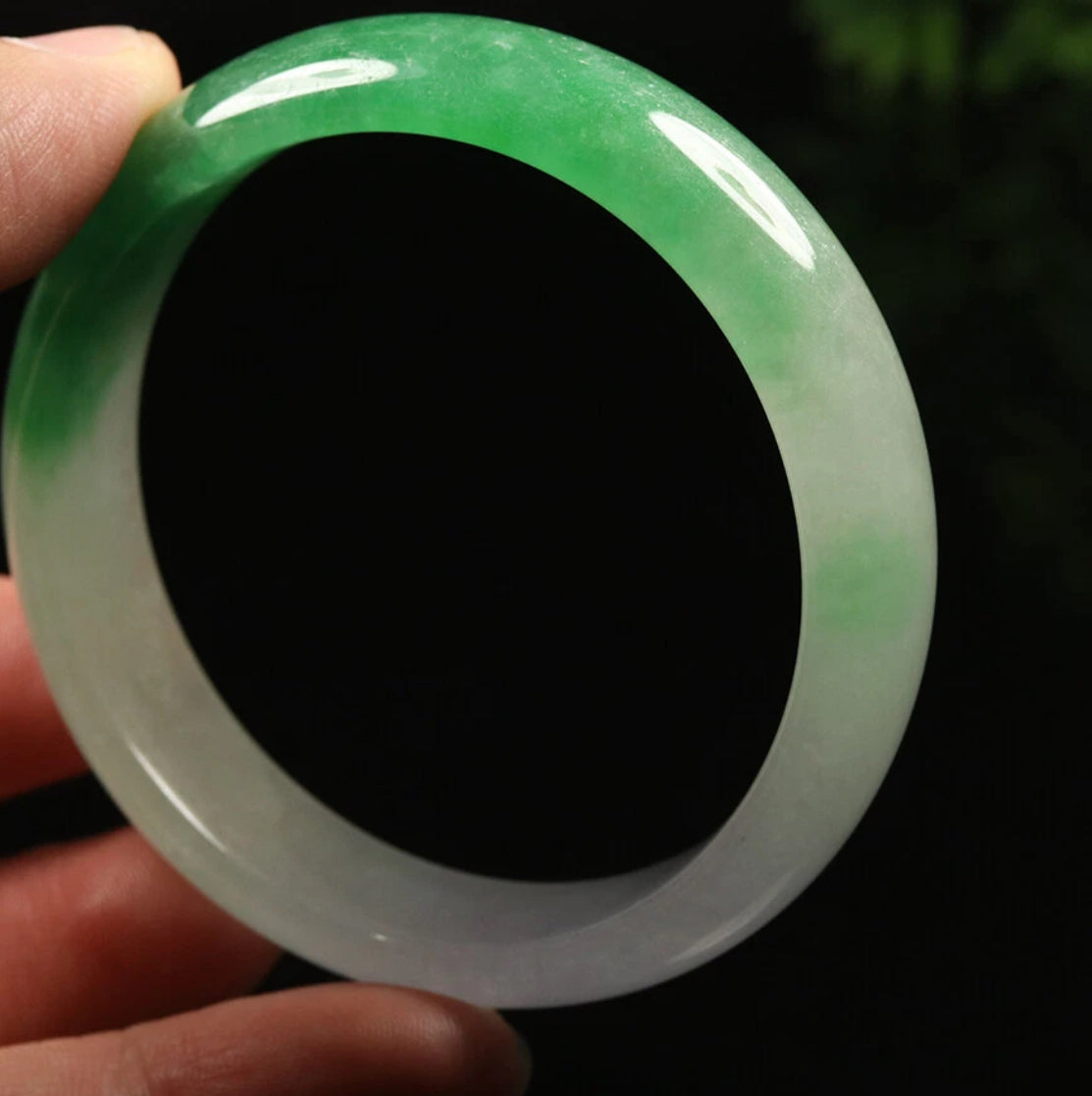 VINTAGE Small Jadeite Green/Lavender Jade Bangle Size 56 MM White Lavender ICY Jade! G665 - JazzyJewelbyAmina