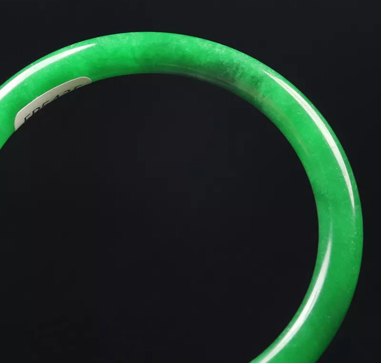 VINTAGE XS Jadeite Green Jade Bangle Round Princess Thin Cut Size 54mm A923 - JazzyJewelbyAmina