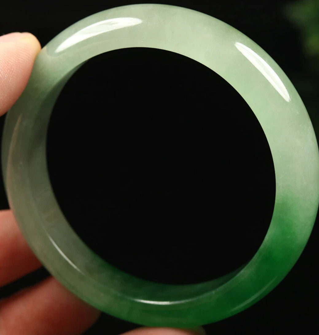VINTAGE Small Jadeite Green Jade Bangle Size 56mm Unique Ombré Jade A041