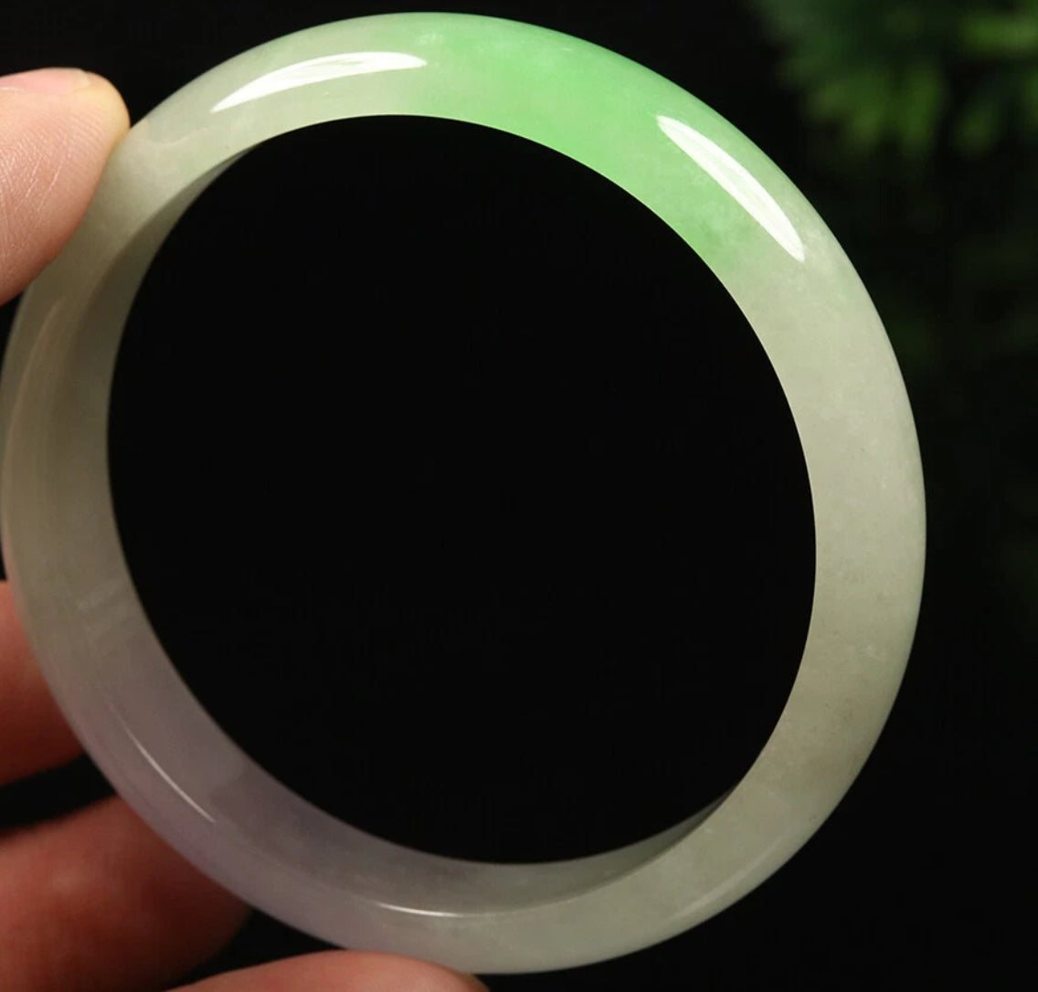VINTAGE Large Icy Jadeite Green/Lavender Jade Bangle Size 60 mm U641