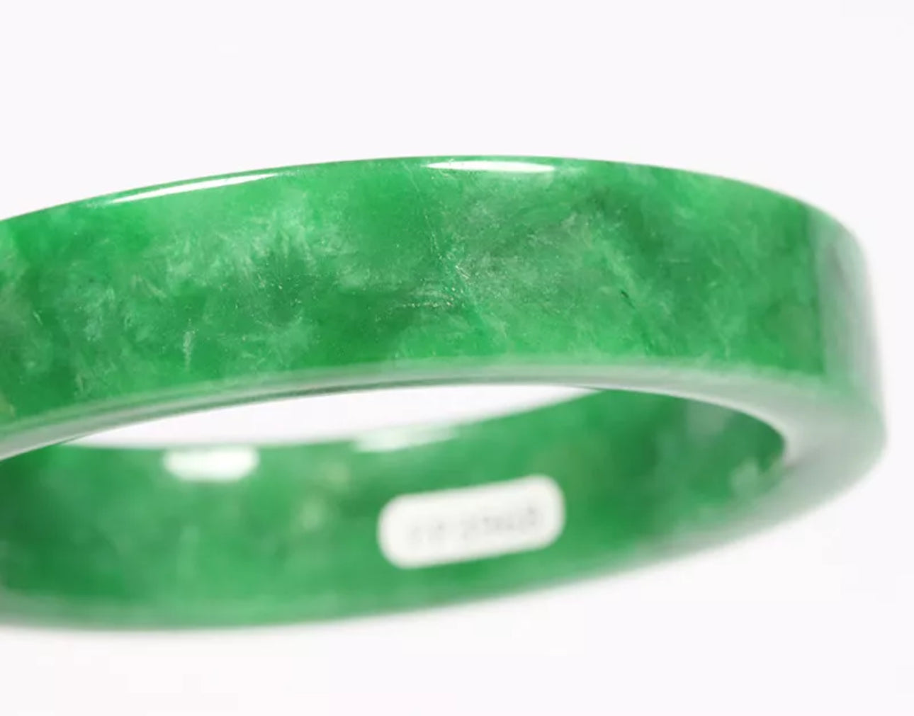 VINTAGE XXL Jadeite Green Jade Bangle Square Cut Size 67mm D989 - JazzyJewelbyAmina