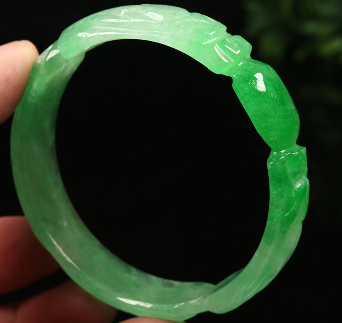 VINTAGE Large Jadeite Green Jade Handcarved Dragon Phoenix Size 60 mm - Emerald Green Jade U179