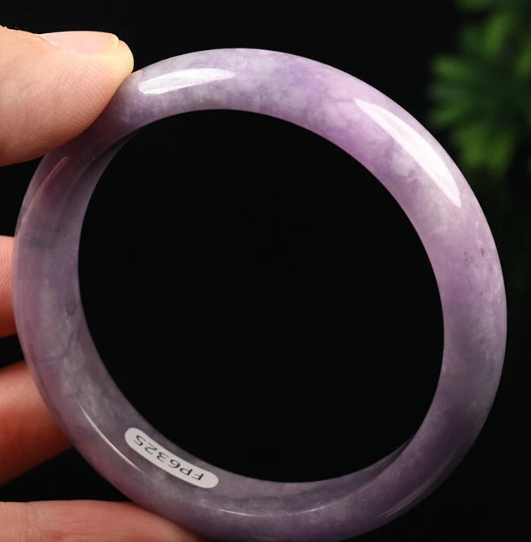 VINTAGE Medium Jadeite Lavender Jade Bangle Size 57 MM Rich Lavender Jade Shade G703 - JazzyJewelbyAmina