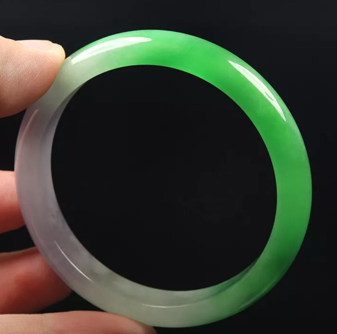 VINTAGE Medium Jadeite Green/Lavender Jade Bangle Size 58mm U515 - JazzyJewelbyAmina