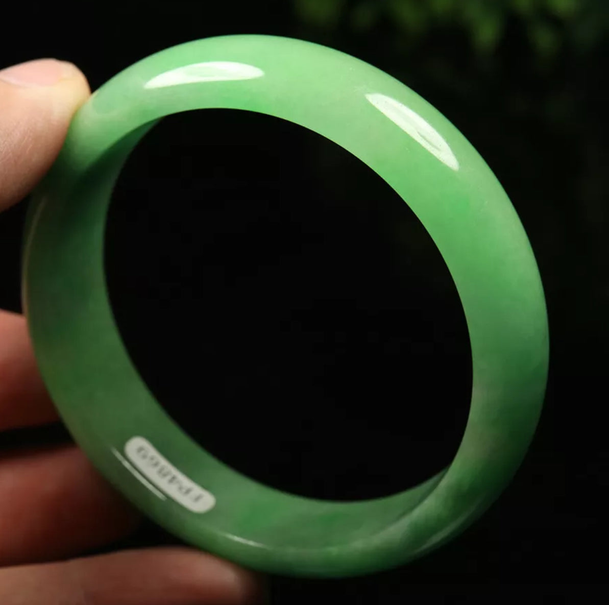 VINTAGE Large Jadeite Green Jade Bangle Size 60mm J791 - JazzyJewelbyAmina