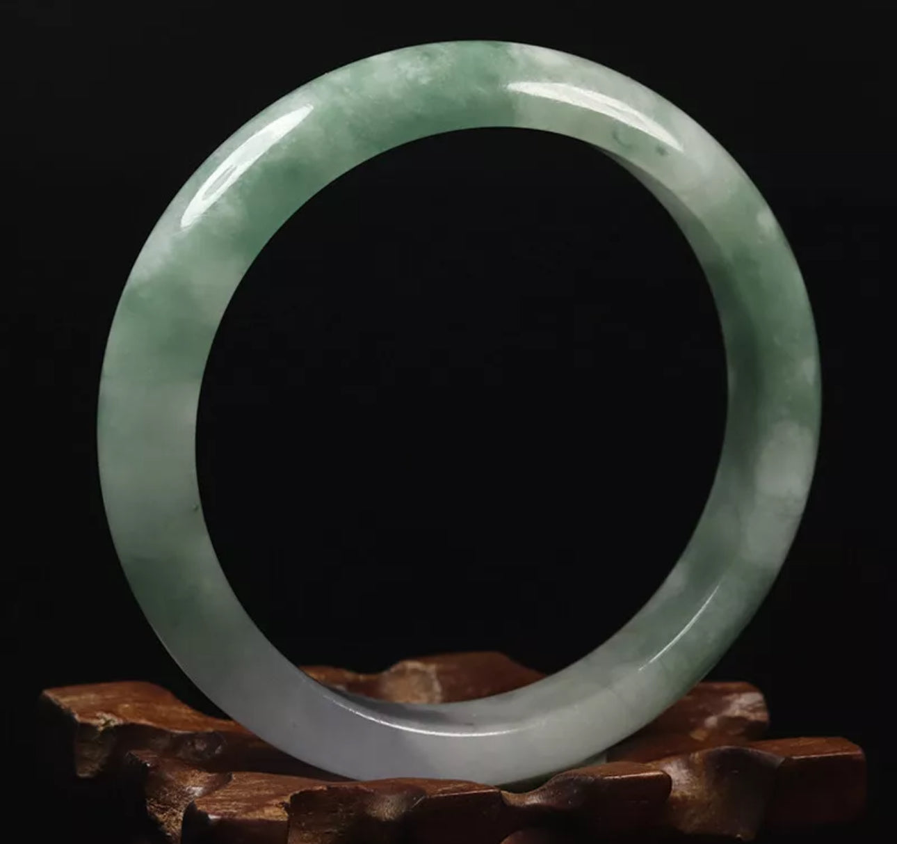 VINTAGE Medium Jadeite Green/White Jade Bangle Size 59mm O1059 - JazzyJewelbyAmina
