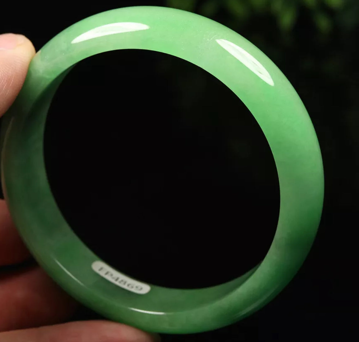 VINTAGE Large Jadeite Green Jade Bangle Size 60mm J791 - JazzyJewelbyAmina
