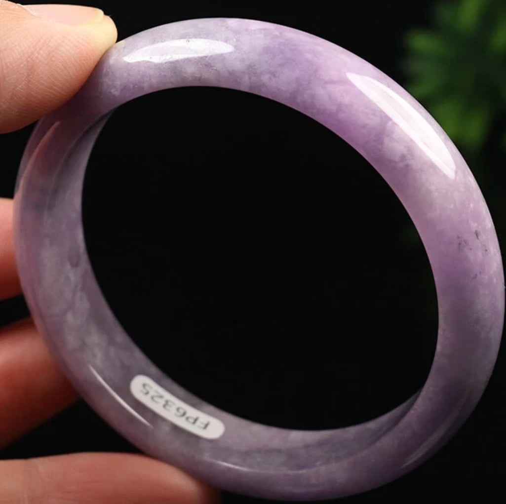VINTAGE Medium Jadeite Lavender Jade Bangle Size 57 MM Rich Lavender Jade Shade G703 - JazzyJewelbyAmina