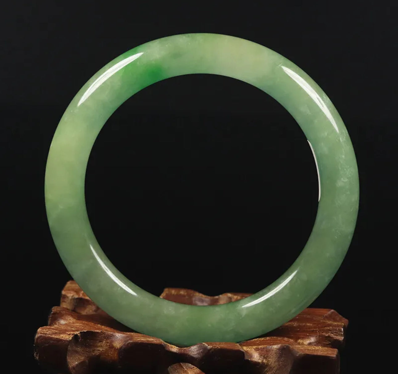 VINTAGE Small Jadeite Green Jade Bangle Size 55mm Round Princess Chunky Cut A455 - JazzyJewelbyAmina