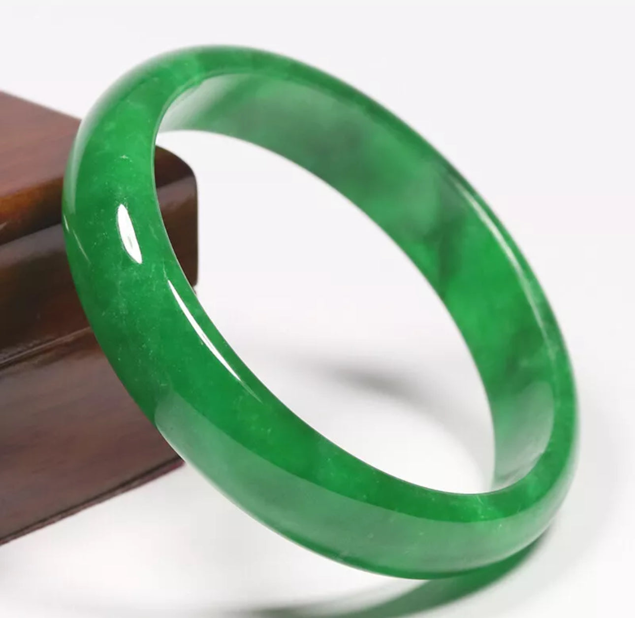 VINTAGE Medium Jadeite Green Jade Bangle Size 58mm A207 Bright Emerald Green! - JazzyJewelbyAmina