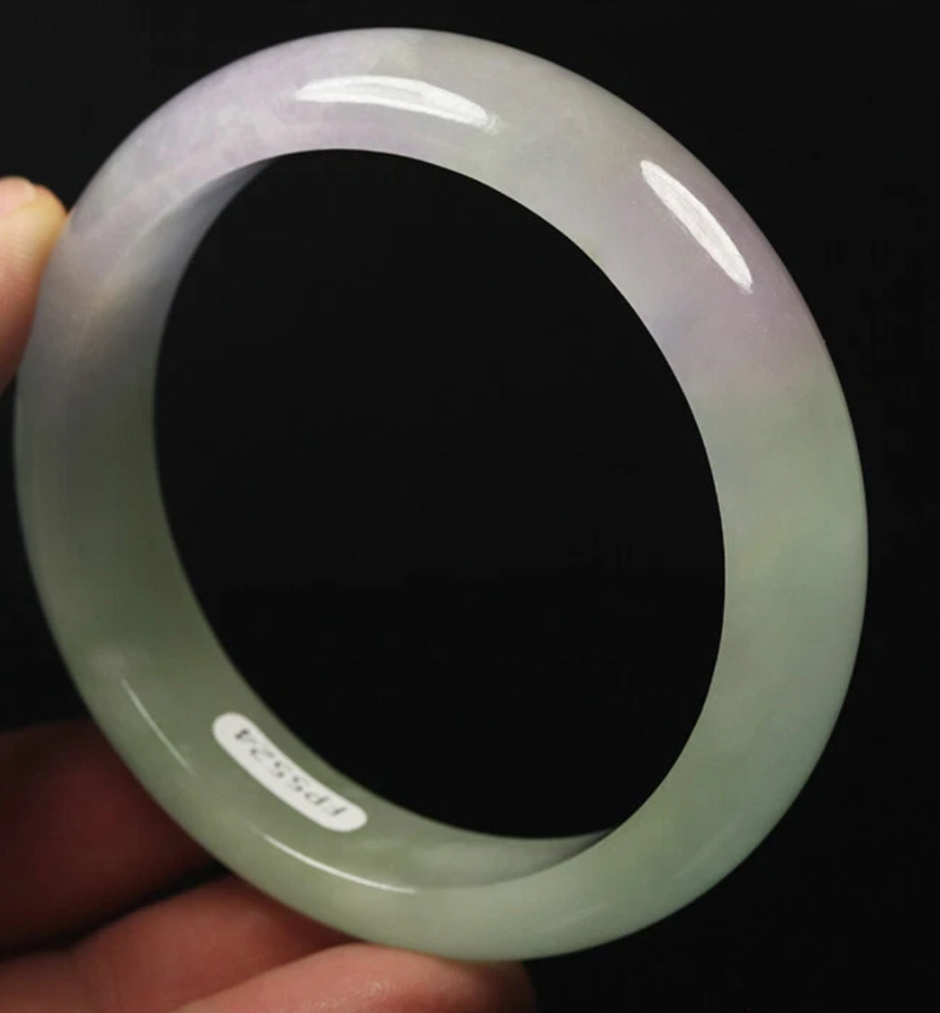 VINTAGE Medium Jadeite Green Jade Bangle Size 59 MM Unique Icy Jade G101 - JazzyJewelbyAmina