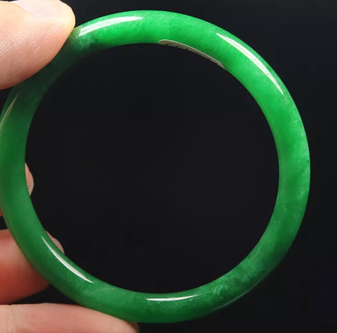 VINTAGE XS Jadeite Green Jade Bangle Round Princess Thin Cut Size 54mm A923 - JazzyJewelbyAmina