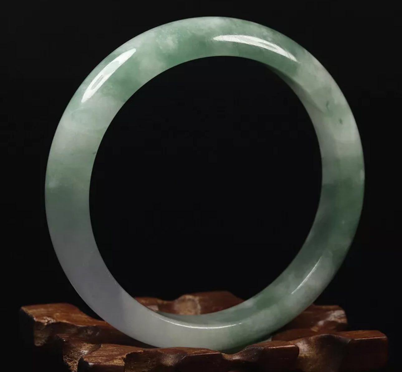 VINTAGE Medium Jadeite Green/White Jade Bangle Size 59mm O1059 - JazzyJewelbyAmina