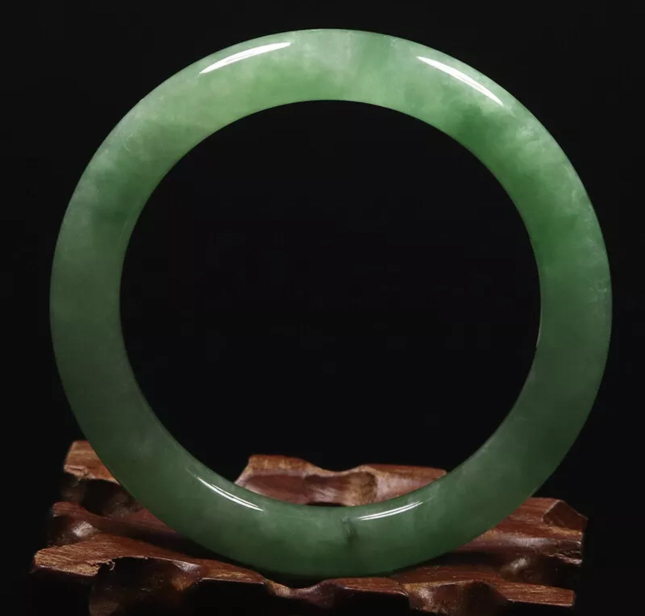 VINTAGE Small Jadeite Green Jade Bangle Round Princess Cut Size 55mm Y395 - JazzyJewelbyAmina