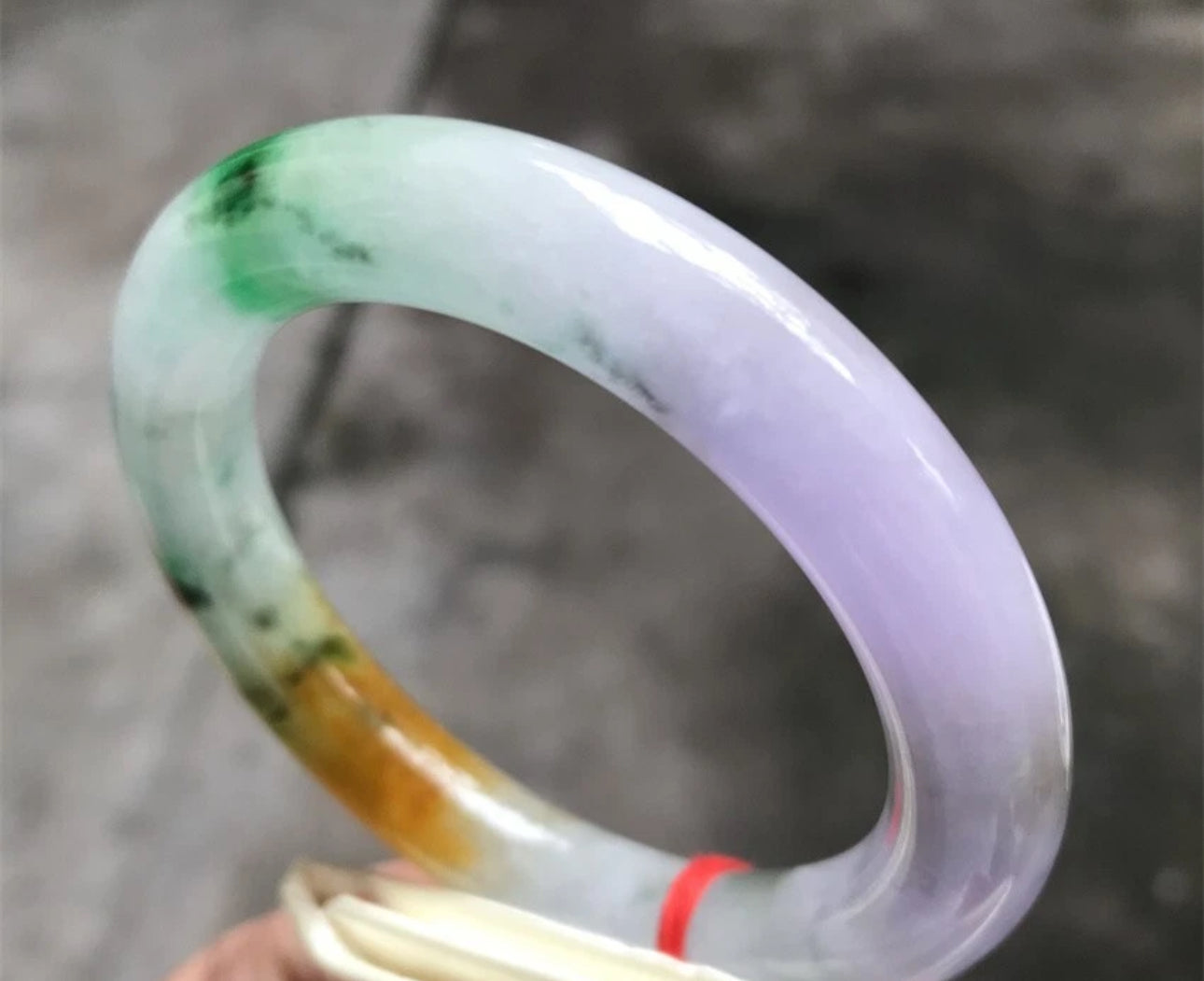 VINTAGE Small Jadeite Green/Lavender/ Brown Jade Bangle Size 55.5 mm U303 - JazzyJewelbyAmina